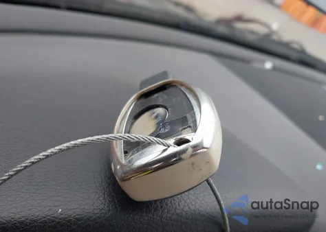 2014 Mercedes-Benz Slk 250 z USA, uszkodzony, nr VIN WDDPK4HA4EF085044